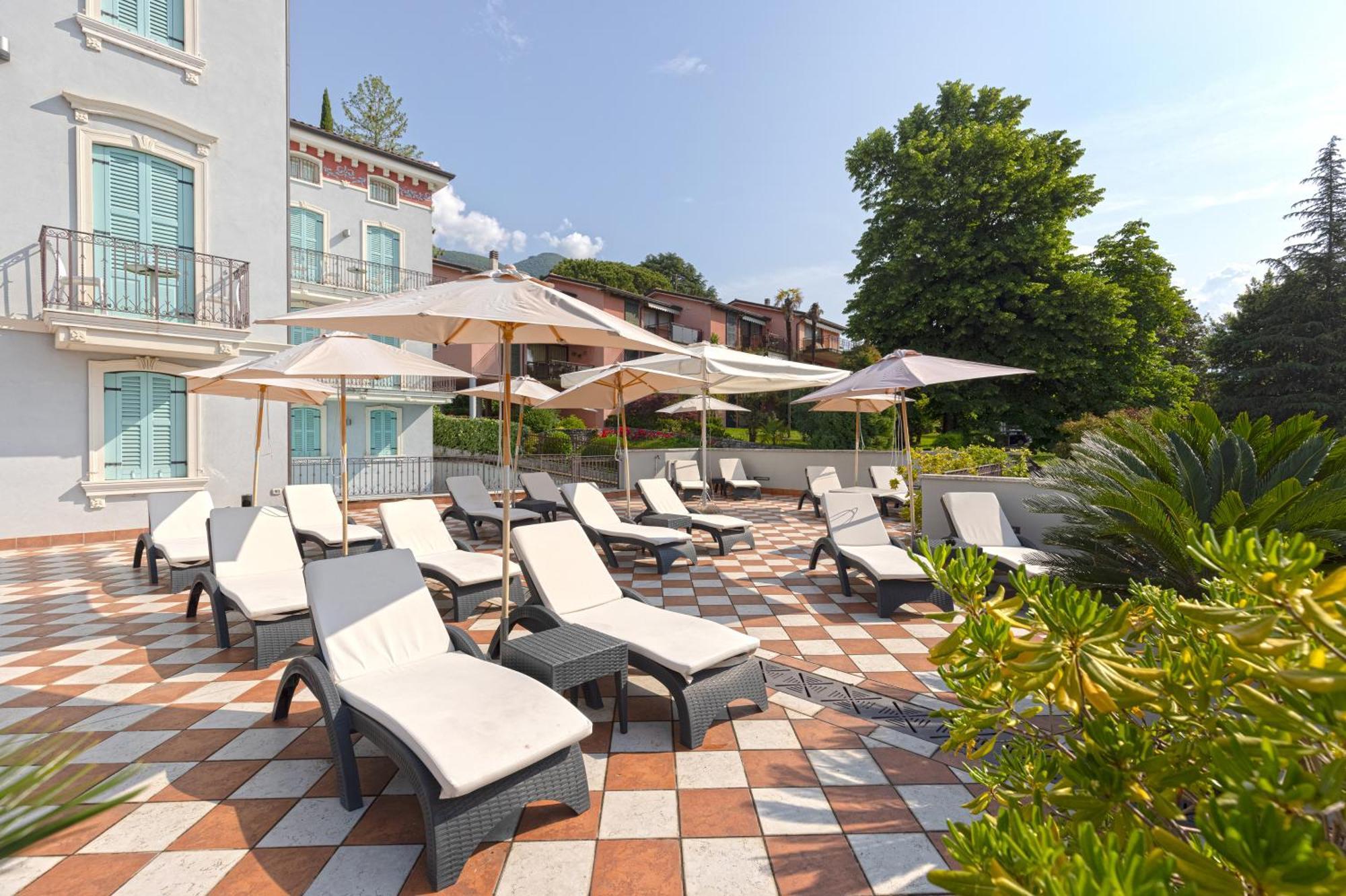 Gardone Palace Hotel Gardone Riviera Extérieur photo