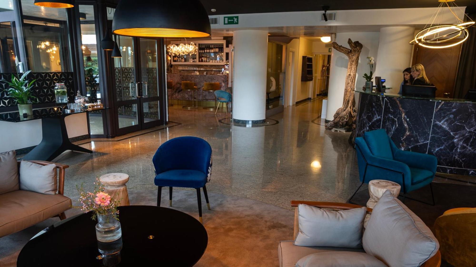 Gardone Palace Hotel Gardone Riviera Extérieur photo